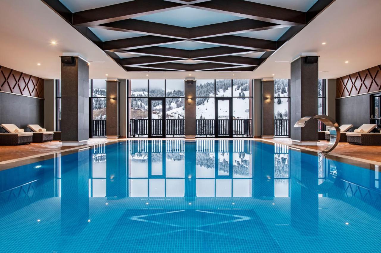 Ambassadori Goderdzi Hotel Ngoại thất bức ảnh