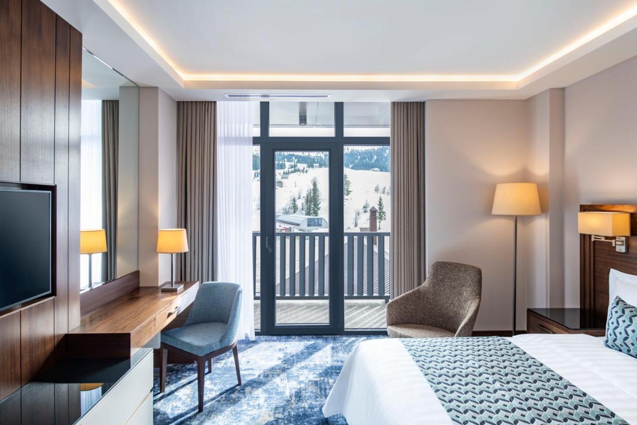 Ambassadori Goderdzi Hotel Ngoại thất bức ảnh