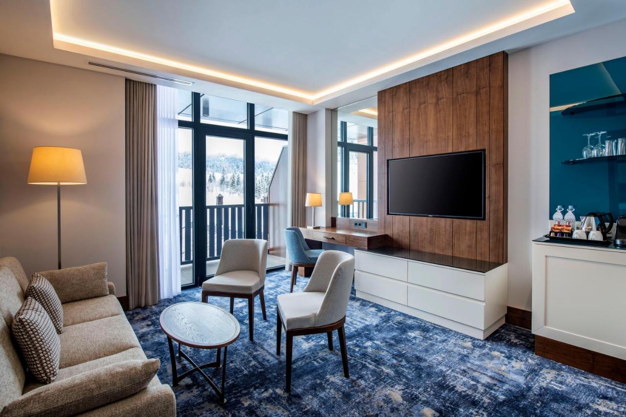 Ambassadori Goderdzi Hotel Ngoại thất bức ảnh