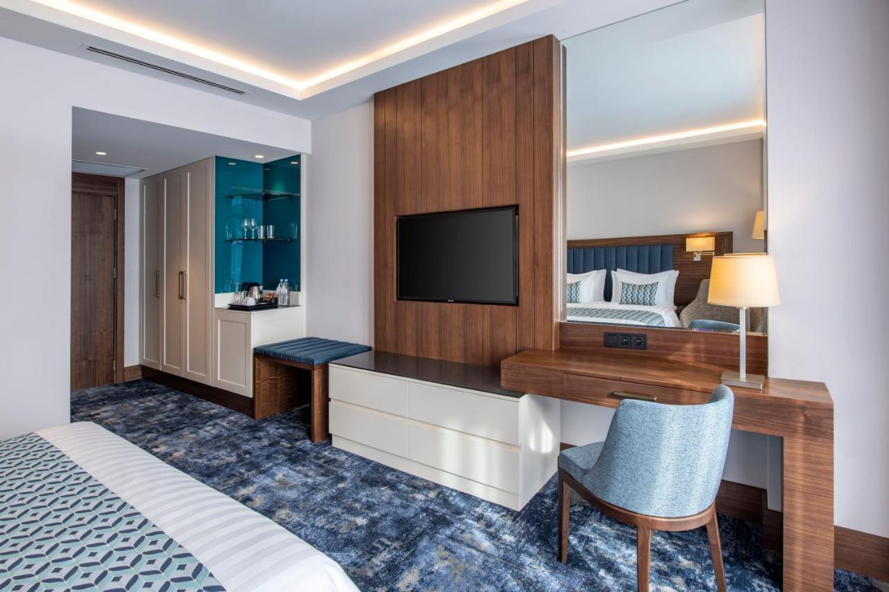 Ambassadori Goderdzi Hotel Ngoại thất bức ảnh