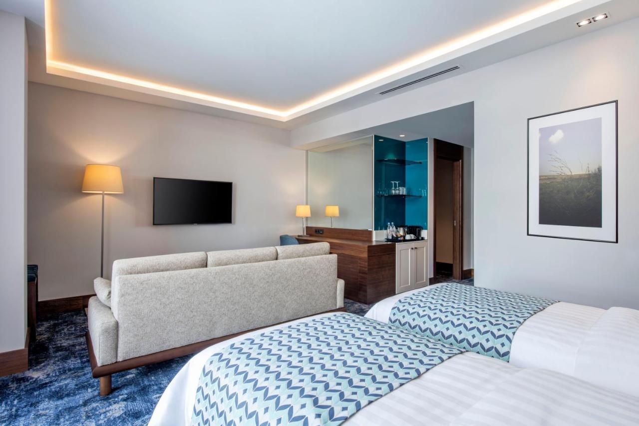 Ambassadori Goderdzi Hotel Ngoại thất bức ảnh