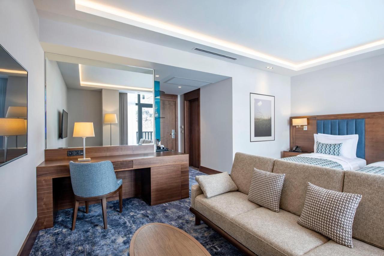 Ambassadori Goderdzi Hotel Ngoại thất bức ảnh